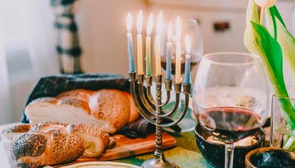 pixiv深度揭秘:八卦风波背后,主持人在酒店房间的角色极其令人意外